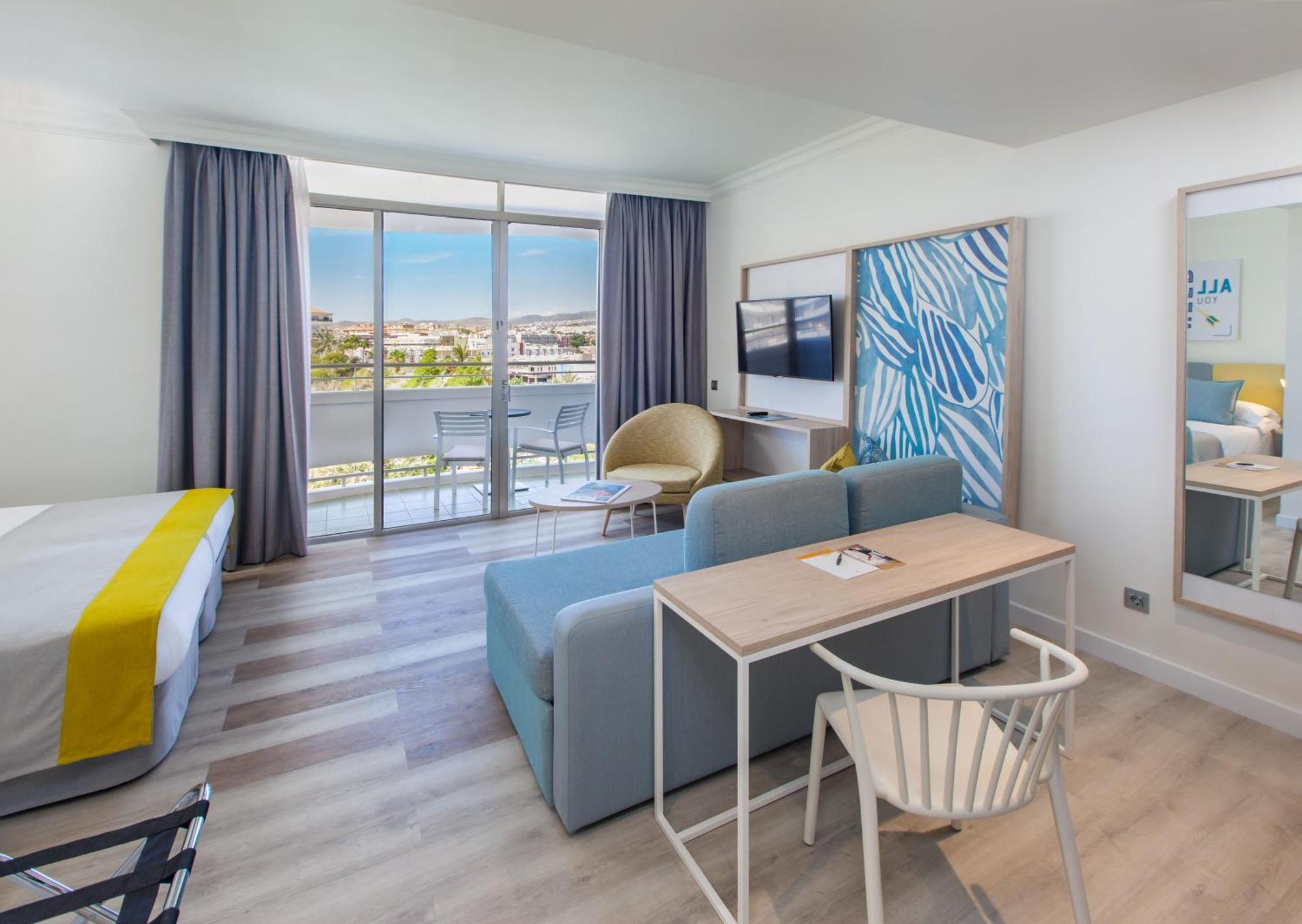 Deluxe Double Room - Adults Only ( +18 years),1207436320:JPEG