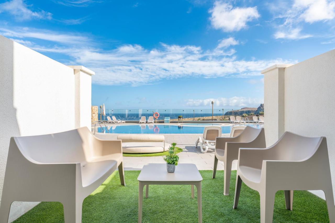 Chambre Double - Vue sur Piscine