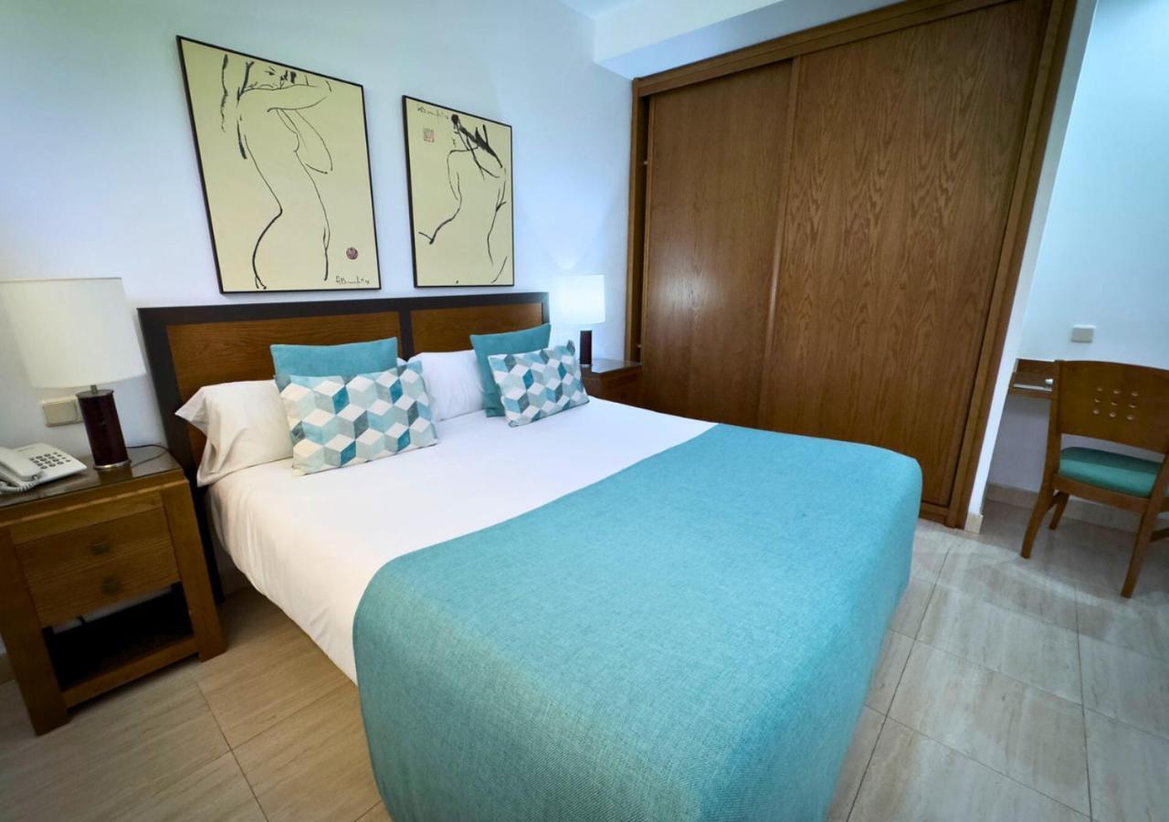 Two-Bedroom Apartment Sea View,1698149010:JPEG