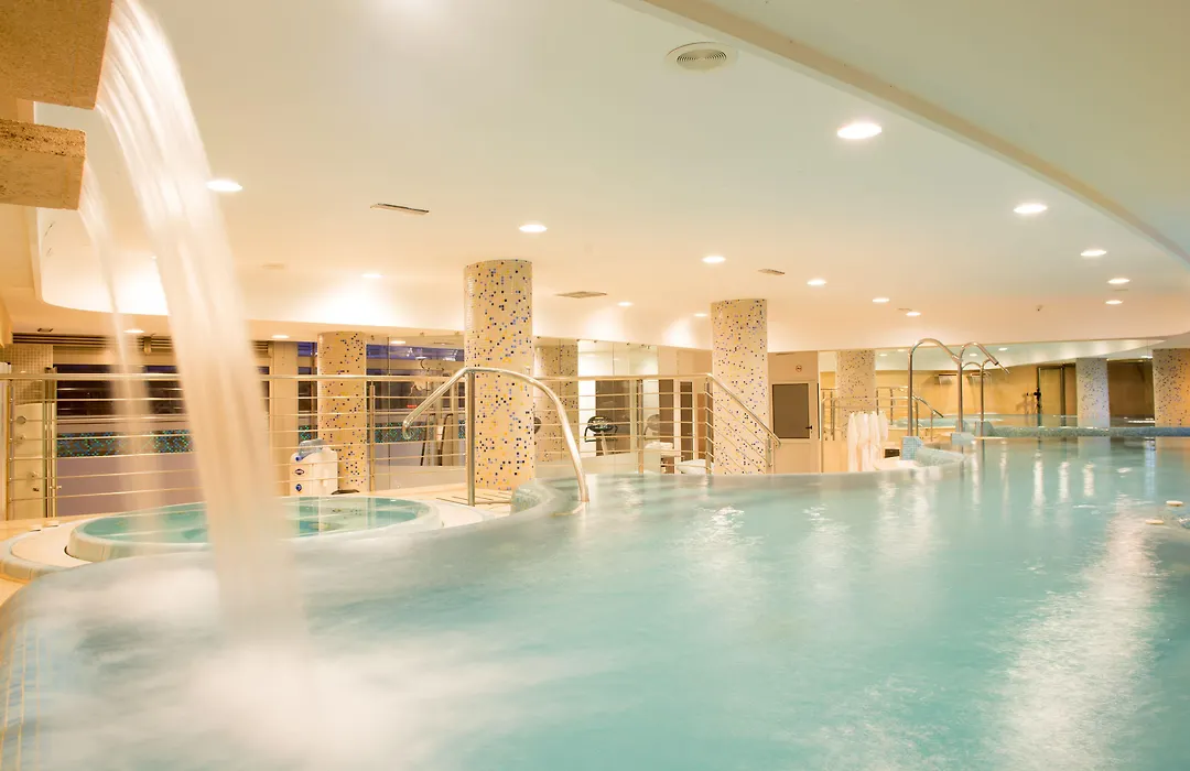 Apartamentos Marinasol-1