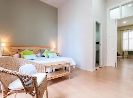 Triana 103 Rooms&Suites-2