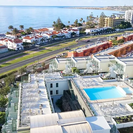 Salt Apartments Green Ocean-3